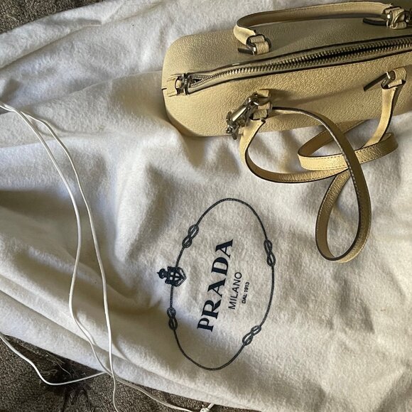 PRADA Mini Crossbody bag, with removeable straps, Prada Dust Bag.&* free gift * - Picture 16 of 16